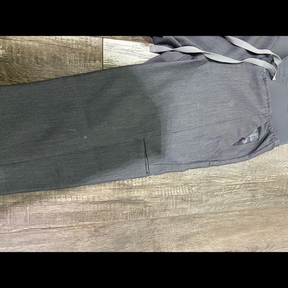 Figs Scrub Pants Limited Edition Alwar Slim Fit - Picture 3 of 8